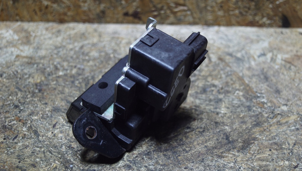 фото №6, Замок кришки багажника задня kia proceed pro ceed i