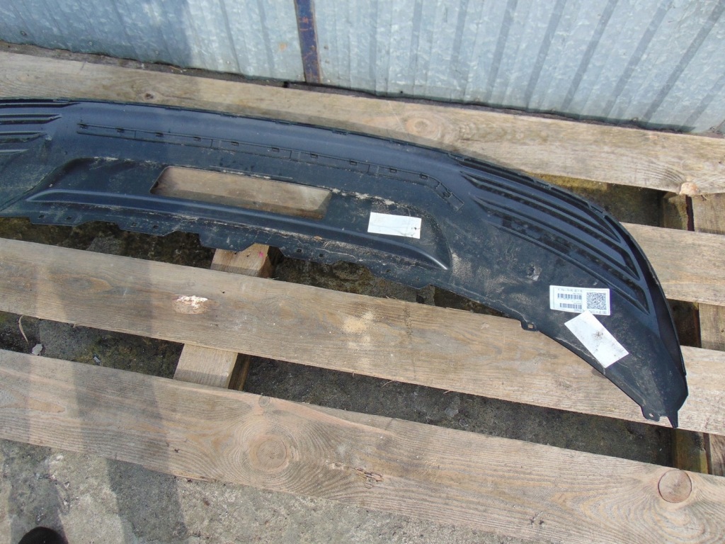 фото №13, Накладка спойлер бампера задня audi e-tron 4ke