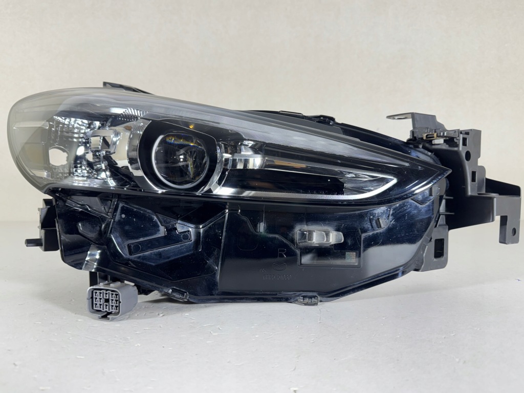 Купить Mazda 6 vi gt фара правый  перед фара full led eur 13 pin - super