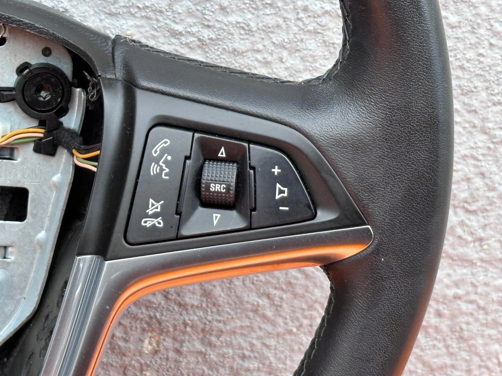 фото №5, Opel astra j воздуховод кожа bardzo ładna jak nowa org.