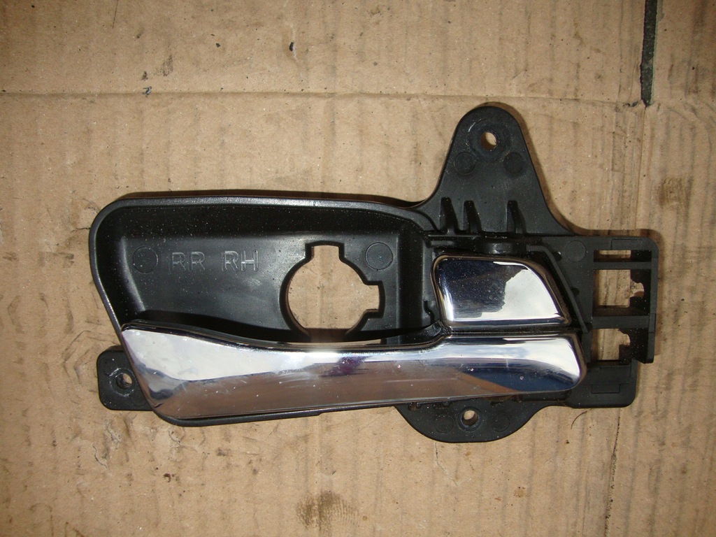 фото №1, Ручка внутренняя правый задняя hyundai i30 07-12r