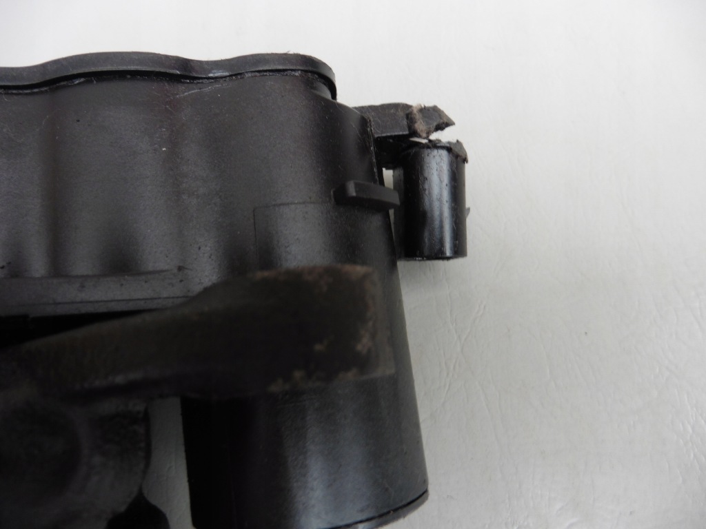 Супорт гальмівний правий задній mercedes b w247 w117 gla ii h247 l72847 Зі Шроту