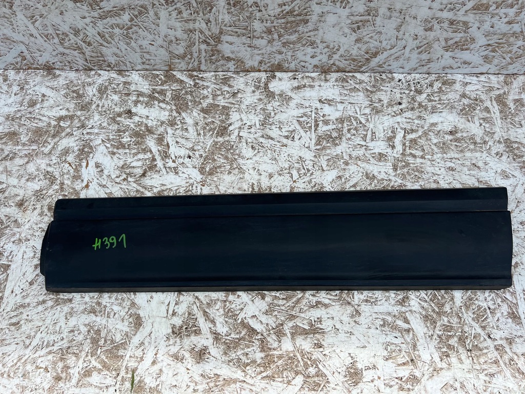 фото №1, Молдинг двері ліва передня перед mazda mx-30 mx30