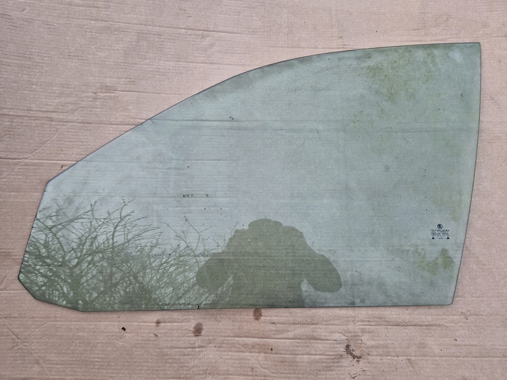 фото №1, Скло двері лівий перед skoda octavia i 2003r