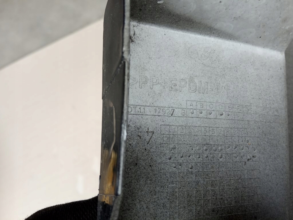 фото №9, Ford transit connect 2014-18- уголок бампера lt