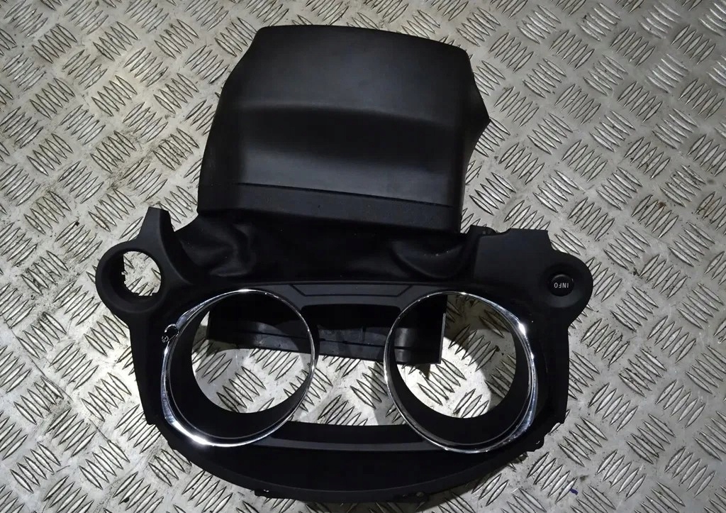 фото №1, Mitsubishi asx рамка защита спидометра 8060a095