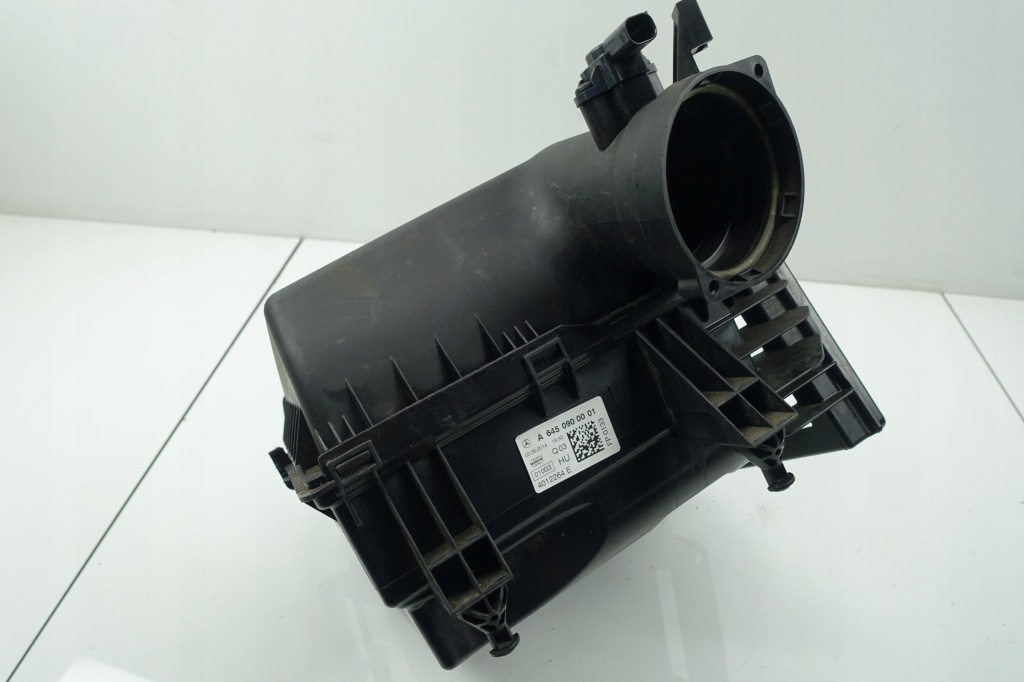 фото №9, Mercedes w176 защита корпус фильтра воздуха датчик 6450900001 w246