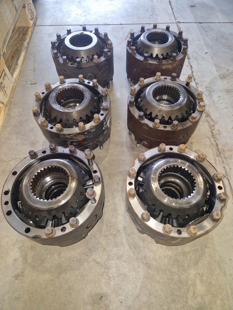 фото №1, Редуктор колеса volvo fe 4x2 6x4 8x4 rth2180 rth2180c meritor hub gear