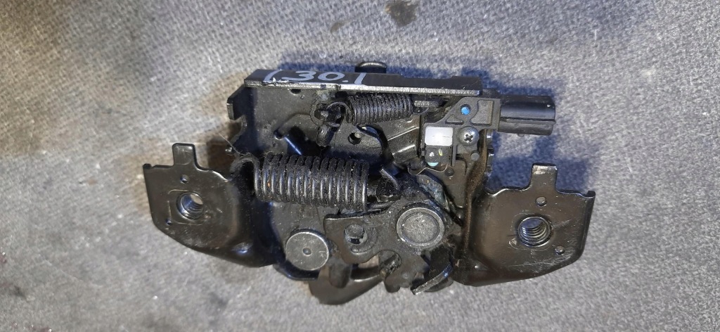 Замок капот поперечина передний renault megane v e-tech 656013108r с Разборки