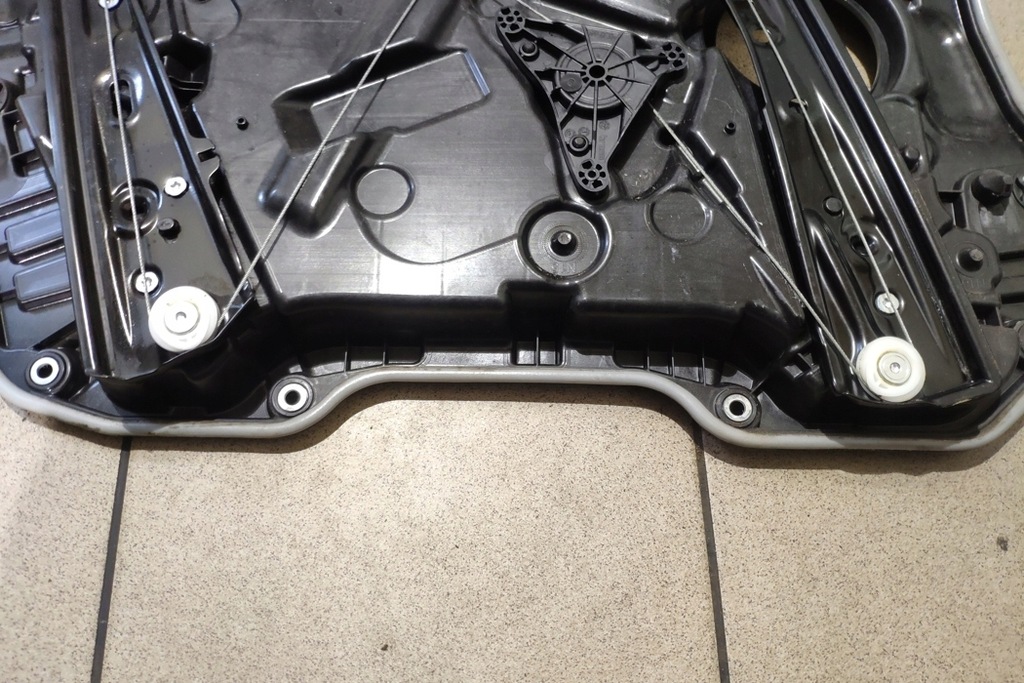 фото №9, Подъемник стекло правых передних дверь bmw 3 g20, g28 7432232 2.0l