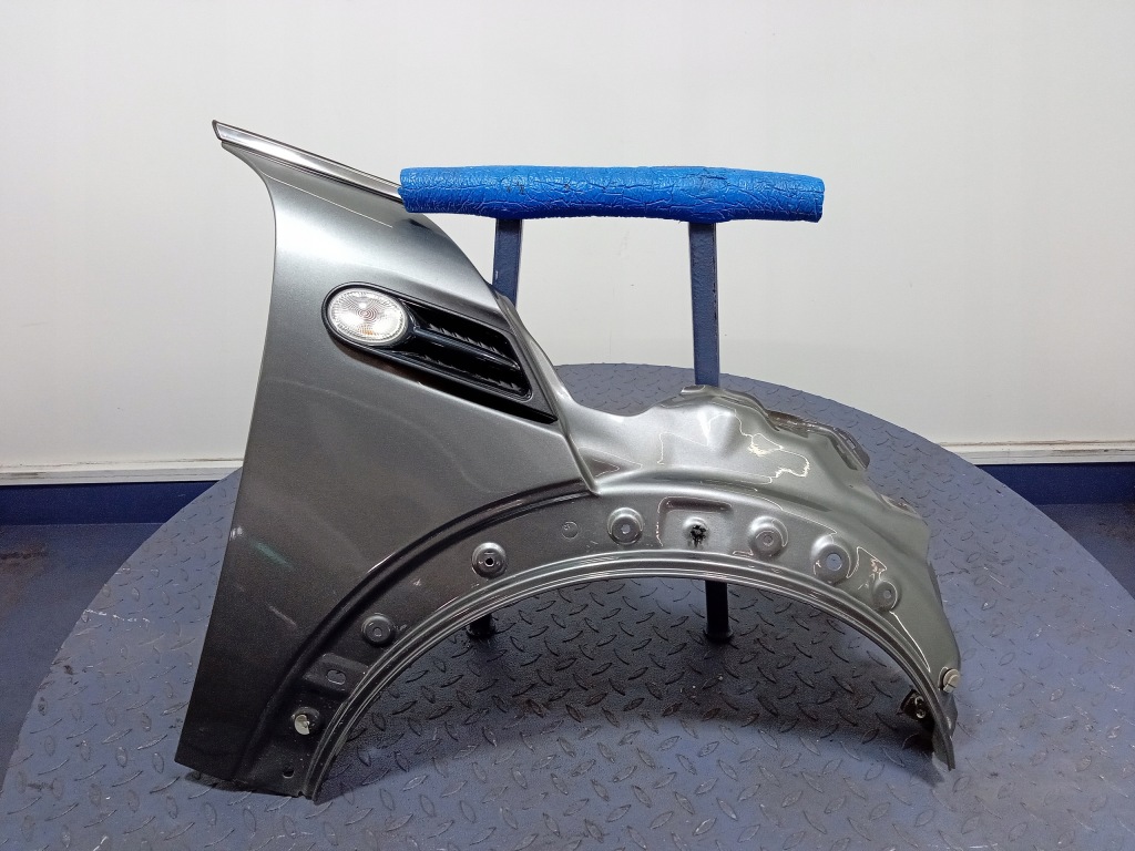 Купить Mini r55 r56 r57 крыло  перед правый  передний 871