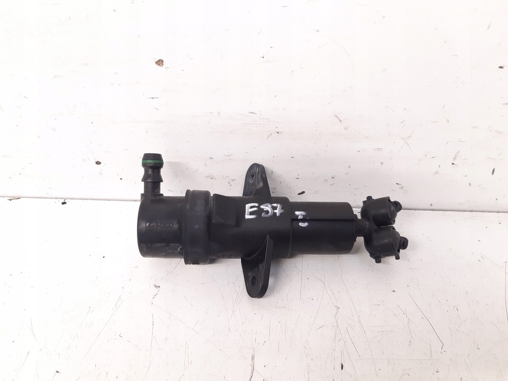 фото №1, Омивач лампи bmw x3 e83