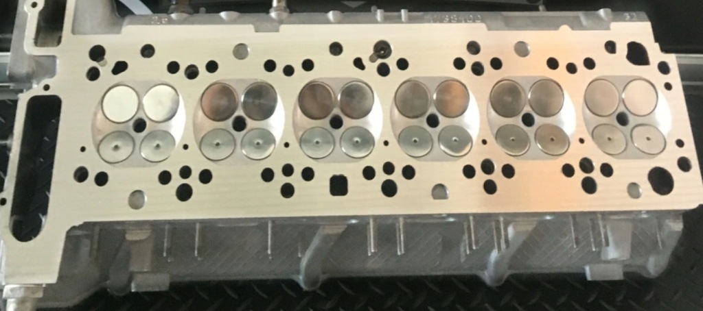 фото №1, Головка bmw e39 e38 e36 2.0 2.3 m52 m50 1 x vanos