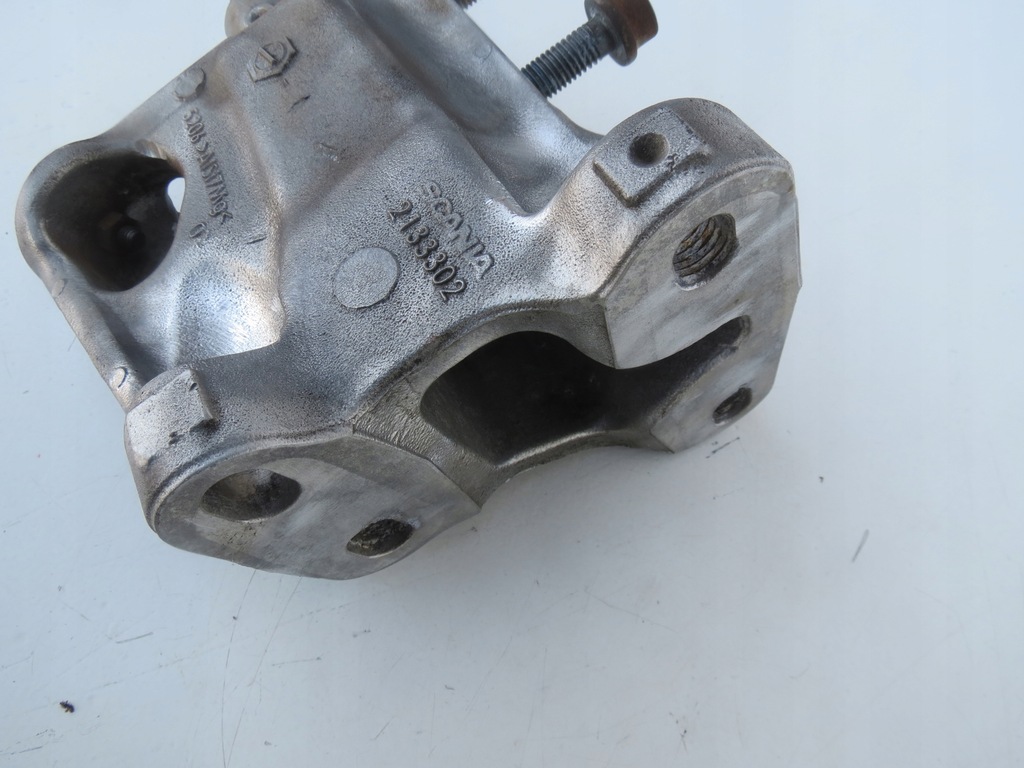 фото №10, Кронштейн кронштейн опрокидывания кабины scania r 2133303 2133302