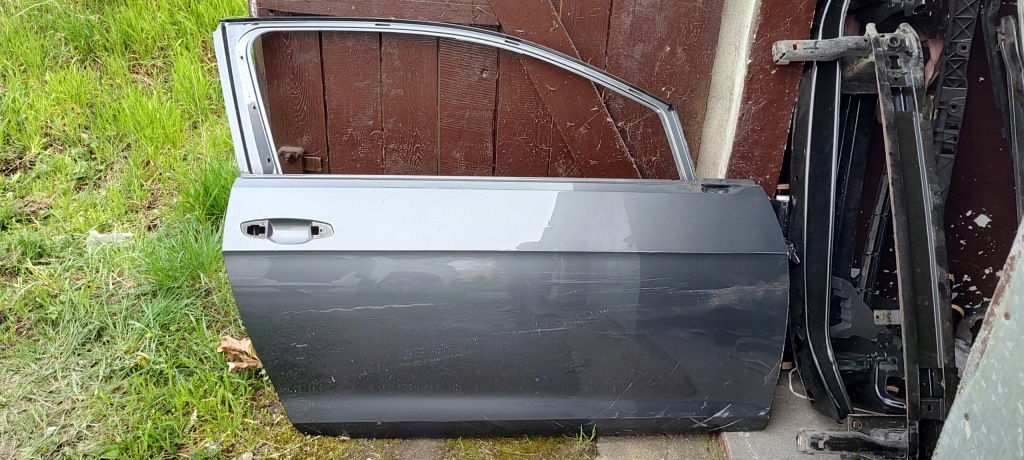 Купити W golf vii двері праве 3d 5g3831312ab