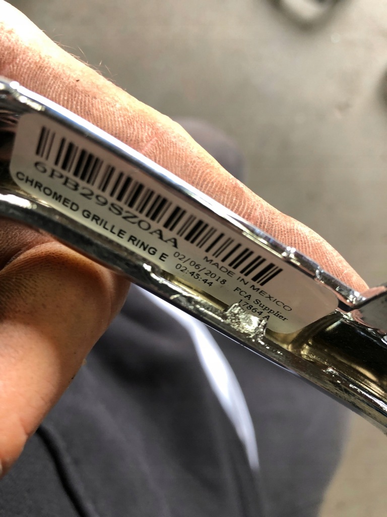 фото №2, Решётка радиатора решётка радиатора хром комплект jeep compass