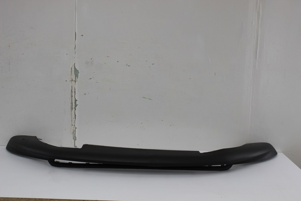 фото №1, Porsche macan накладка бампер перед