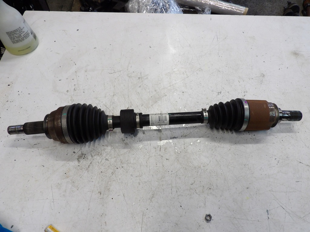 фото №1, Привідний вал ліва renault оригінальний номер 391011401r