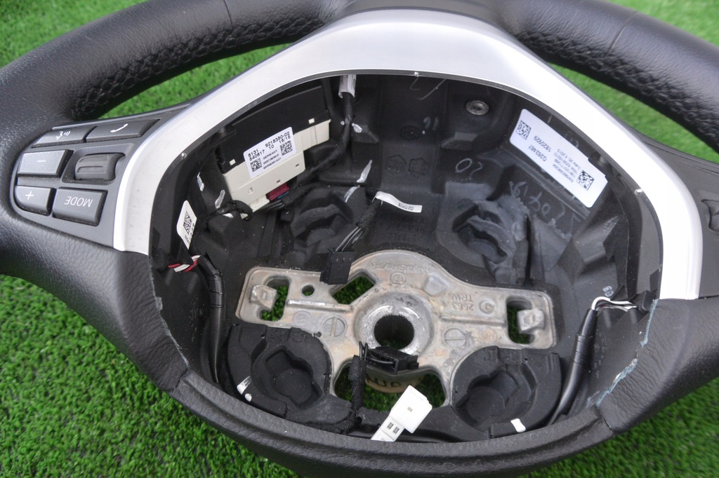 фото №15, Воздуховод подогрев кожа czarna подушка комплект bmw 3-seria f30 f31 f36 f20