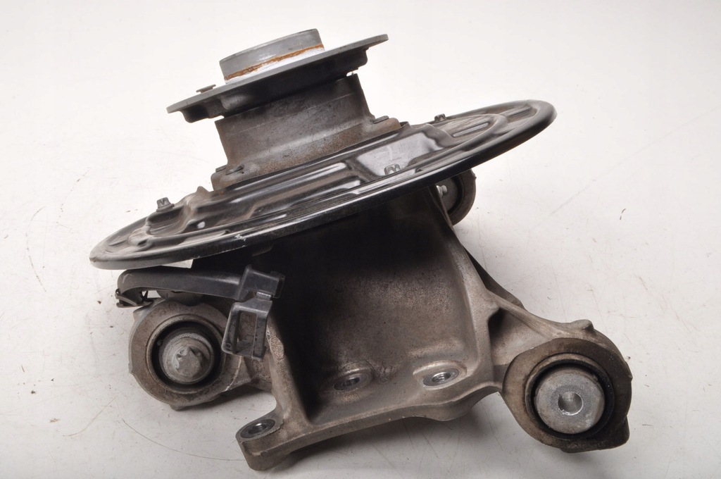 фото №6, Mercedes eqb x243 поворотный кулак левый задняя 23r a2433570500