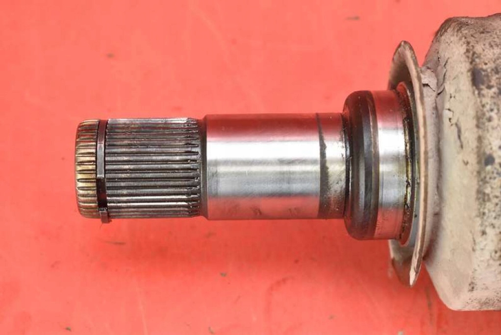 Приводной вал левая перед автоматическая коробка передач mercedes ml w164 4.0 cdi 306 km 05-08 с Разборки