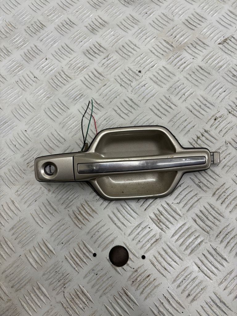 фото №1, Ручка дверь правый перед mitsubishi pajero iii 3