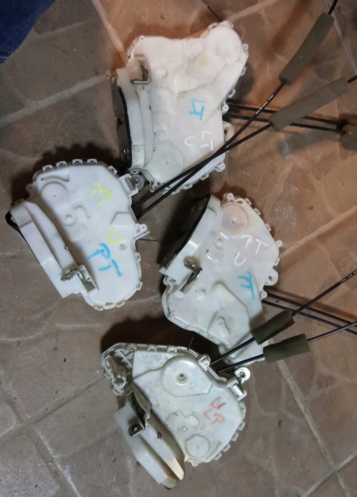 фото №1, Замок двері pp honda civic viii 06-11 ufo europa