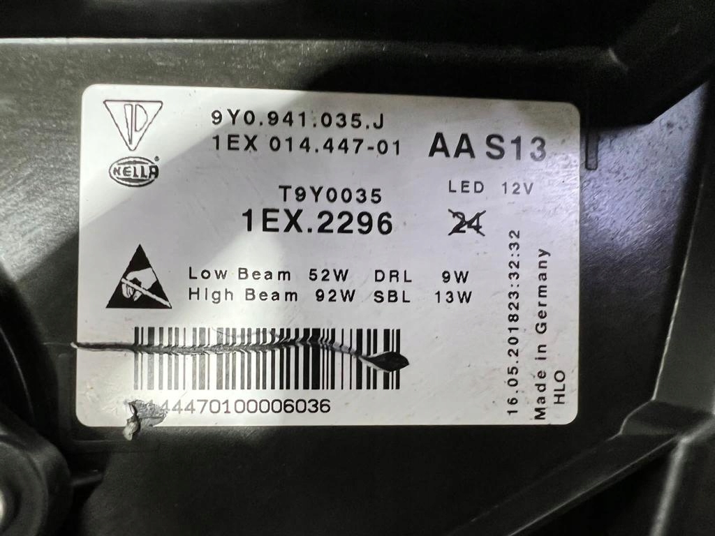 фото №14, Porsche cayenne 3 matrix лампа ліва права