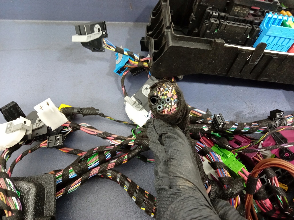 фото №8, Mercedes gle w167 джгут електропроводка електрична салону a1675400717