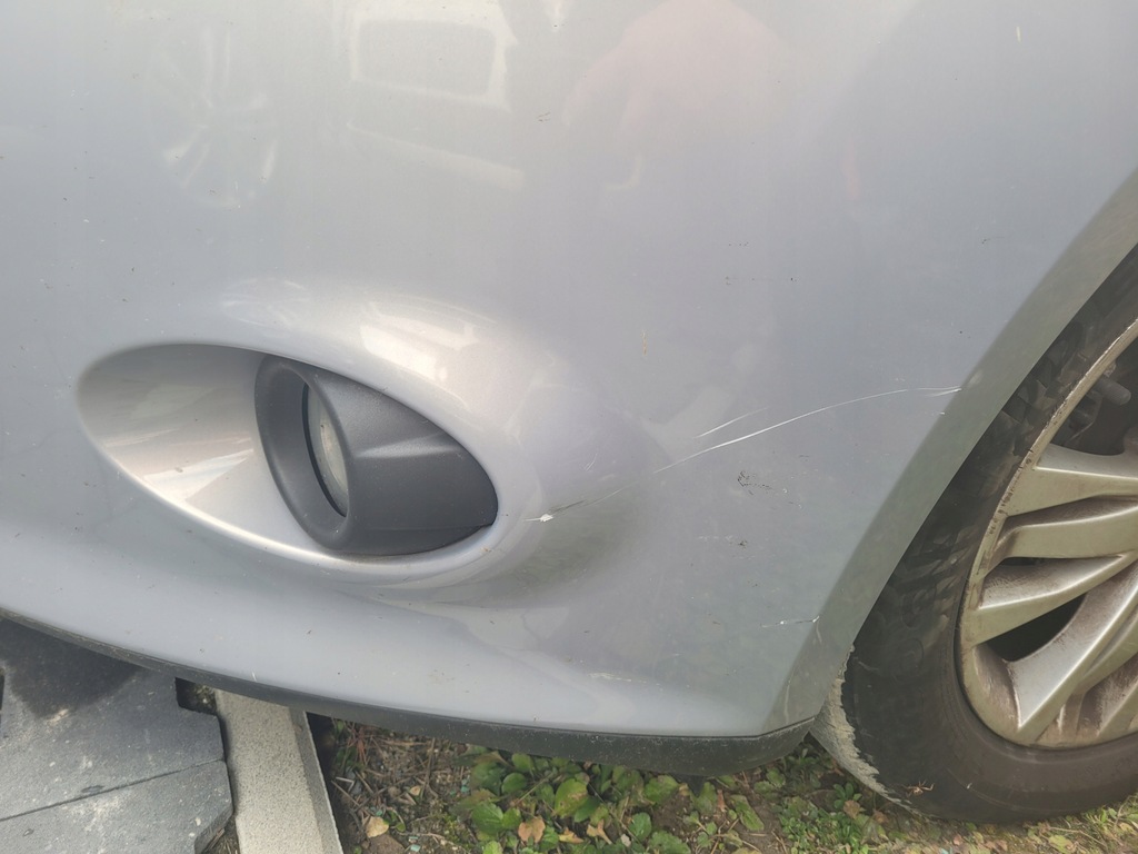 фото №5, Ford focus mk3 kompletny перед бампер капот крыло pas лампа lb