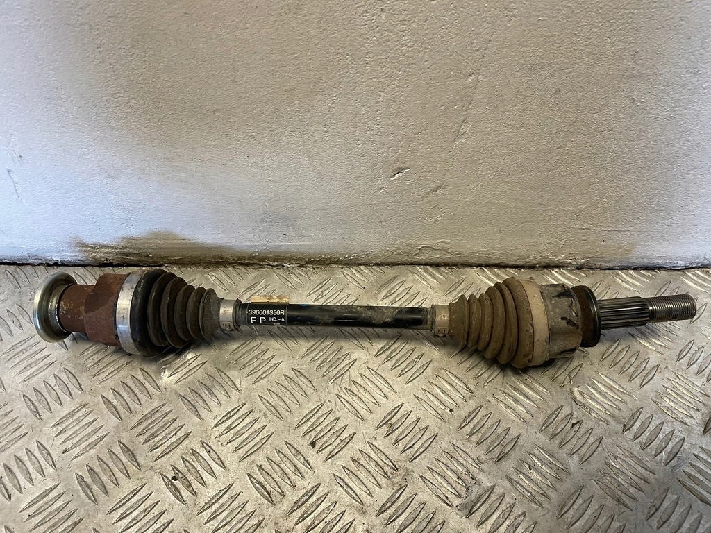 фото №1, Привідний вал лівий/правий задня renault twizy 396001350r org