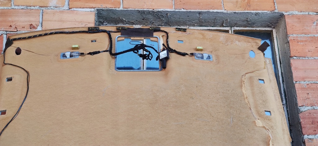 фото №7, Ford kuga mk1 2.0 tdci потолок