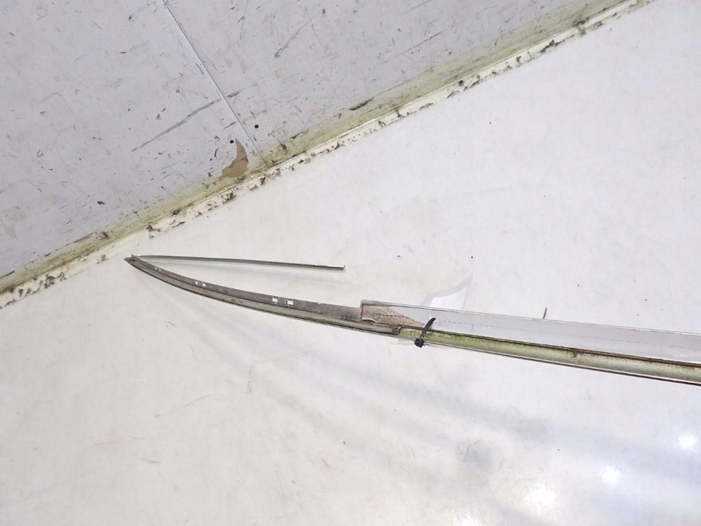 фото №7, Молдинг кузовна права audi a6 c6 4f5853704