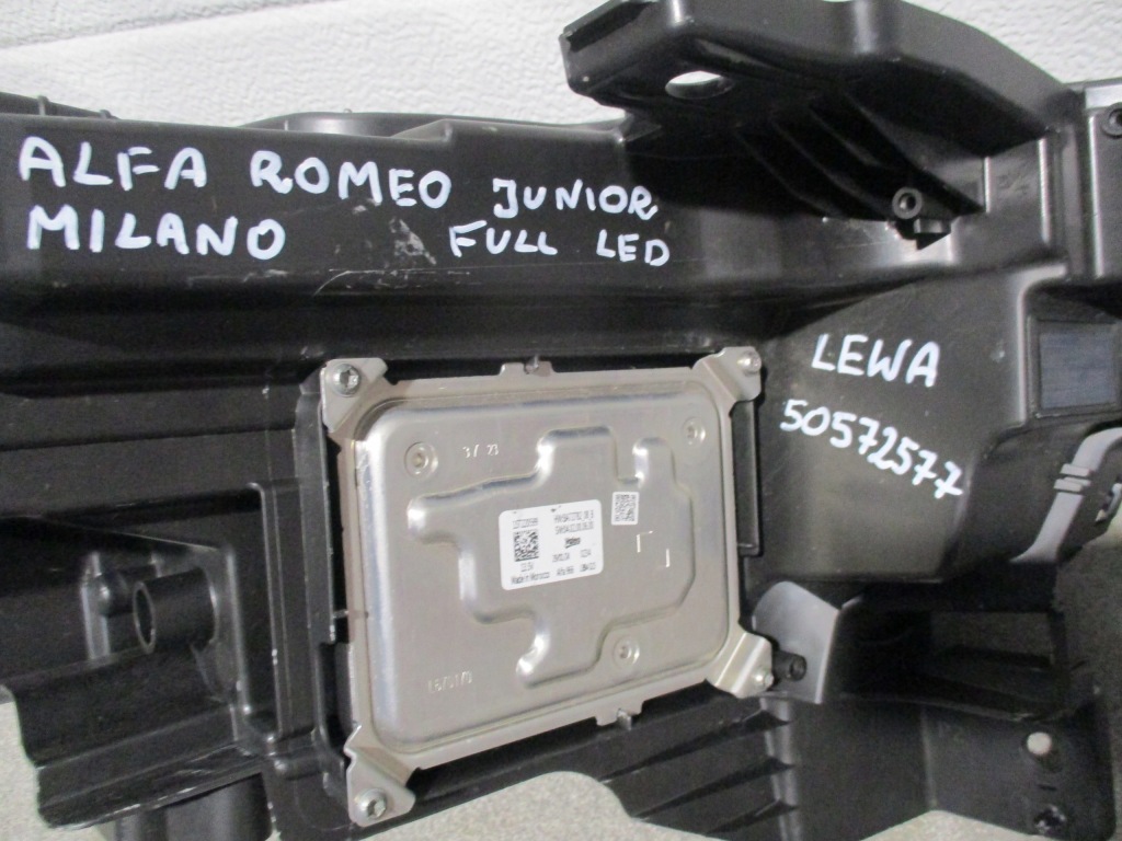 Фара левый перед alfa romeo junio milano full led 50572577 Цена