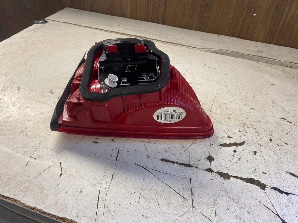фото №8, Vw touran ii лампа правый задняя w крышка 1t0945094
