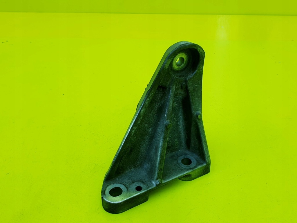 фото №4, Кронштейн кронштейн двигателя правая xf250 xj rrs 3.0d