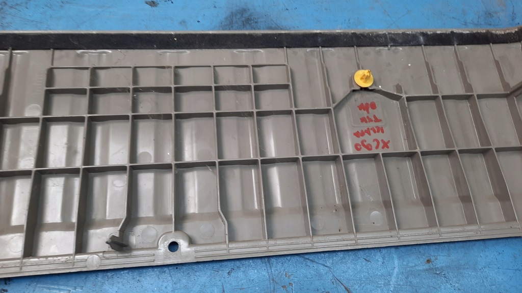 фото №7, Оббивка кришки борти задня volvo xc90 02-14r