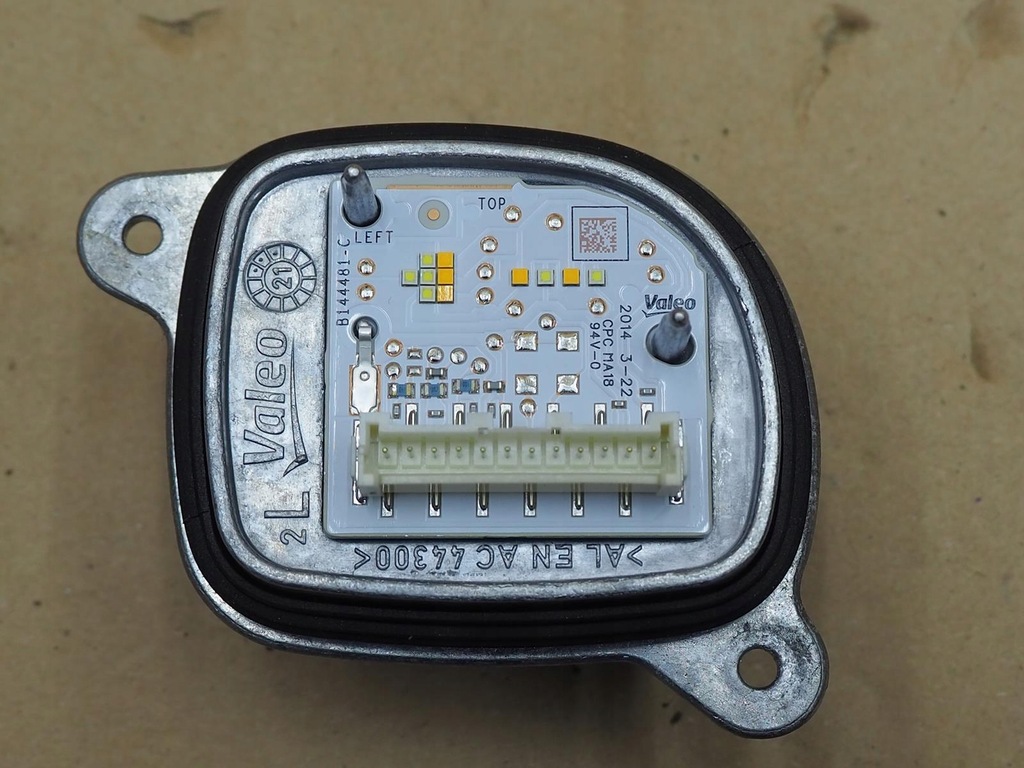 фото №10, Преобразователь модуль лампы левая opel corsa f 19-