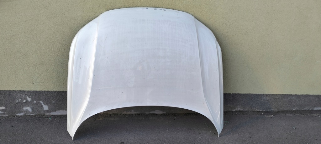 Купити Volvo xc40 2018- капот кришка двигуна