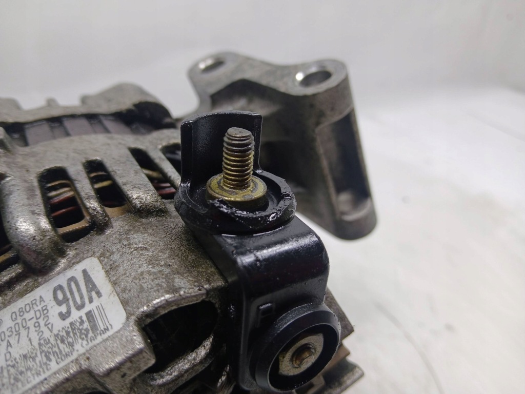 Генератор 2s6t-10300-db a005ta7792 ford fiesta mk6 1.4 с Разборки