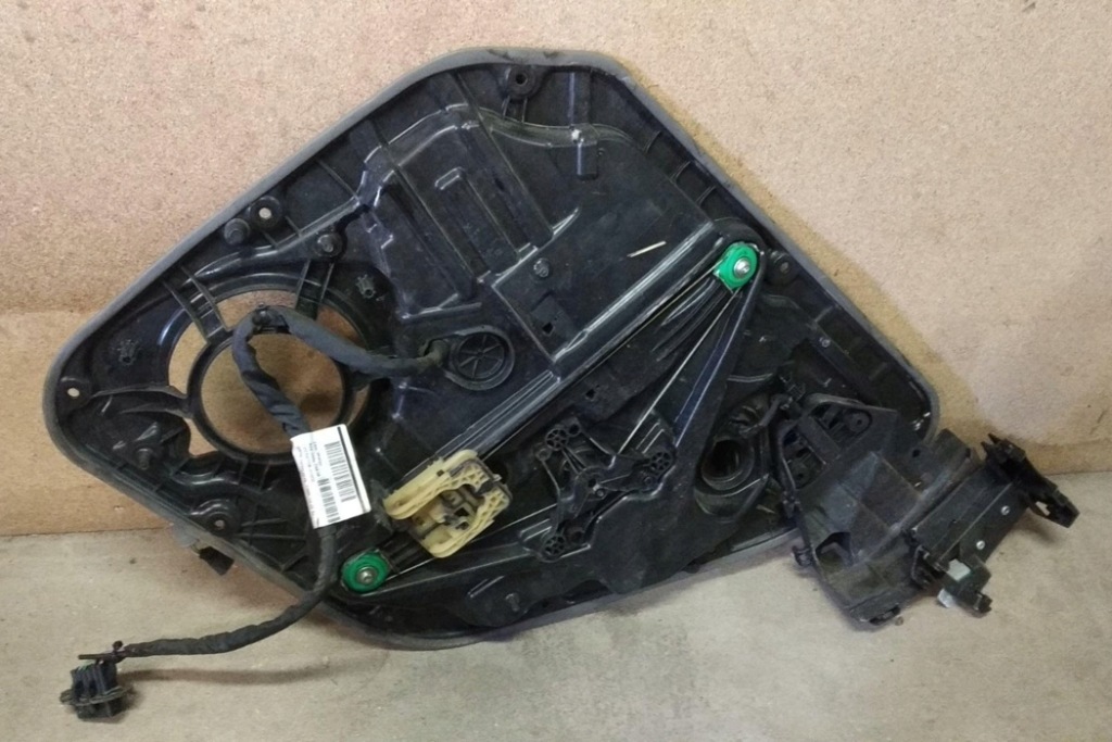 фото №9, Подъемник стекло задних левых дверь volvo v40 cross country 526 31276217