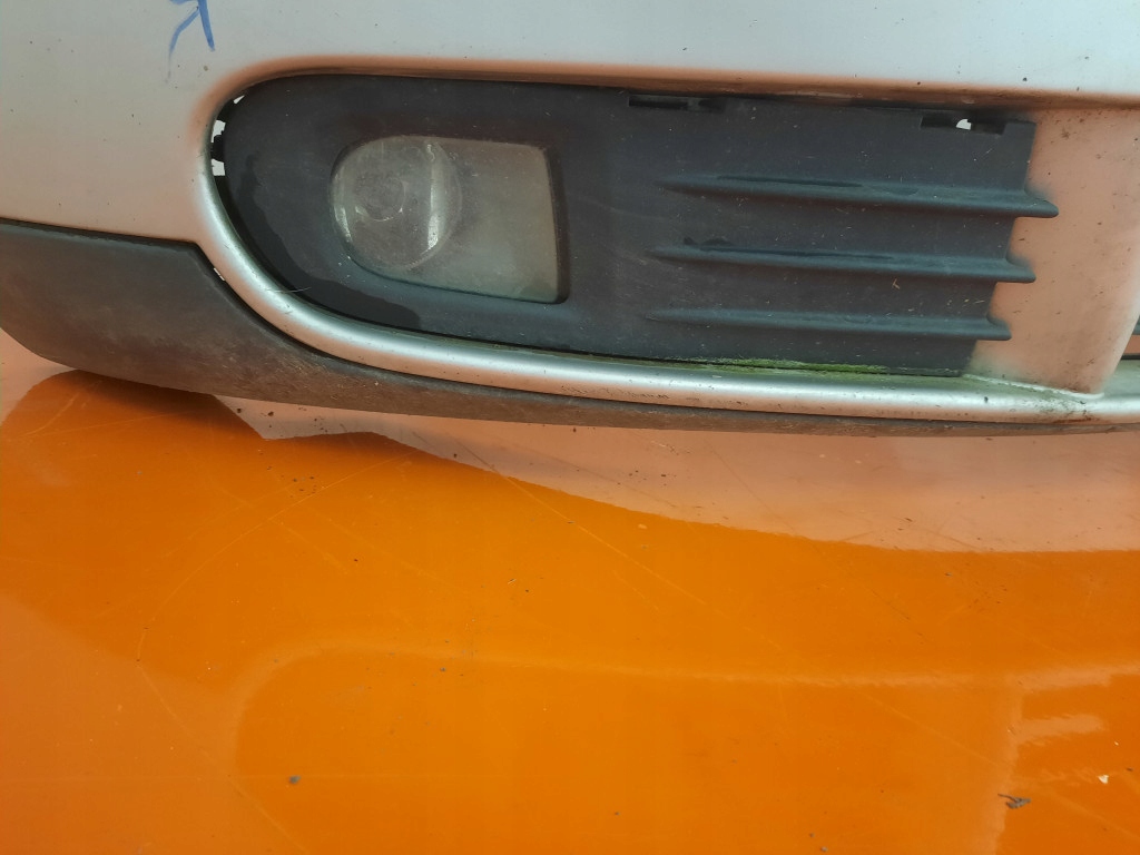 Volvo v50 i 1 03-11 kombi бампер перед передний 30655878 426-26 Цена