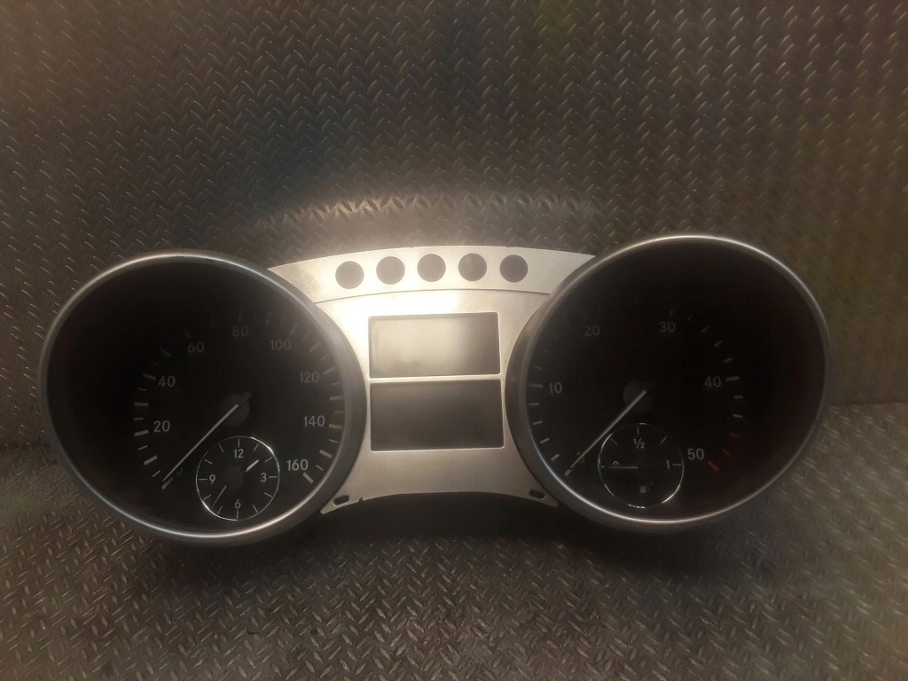 Купить Mercedes-benz r w251 счетчик