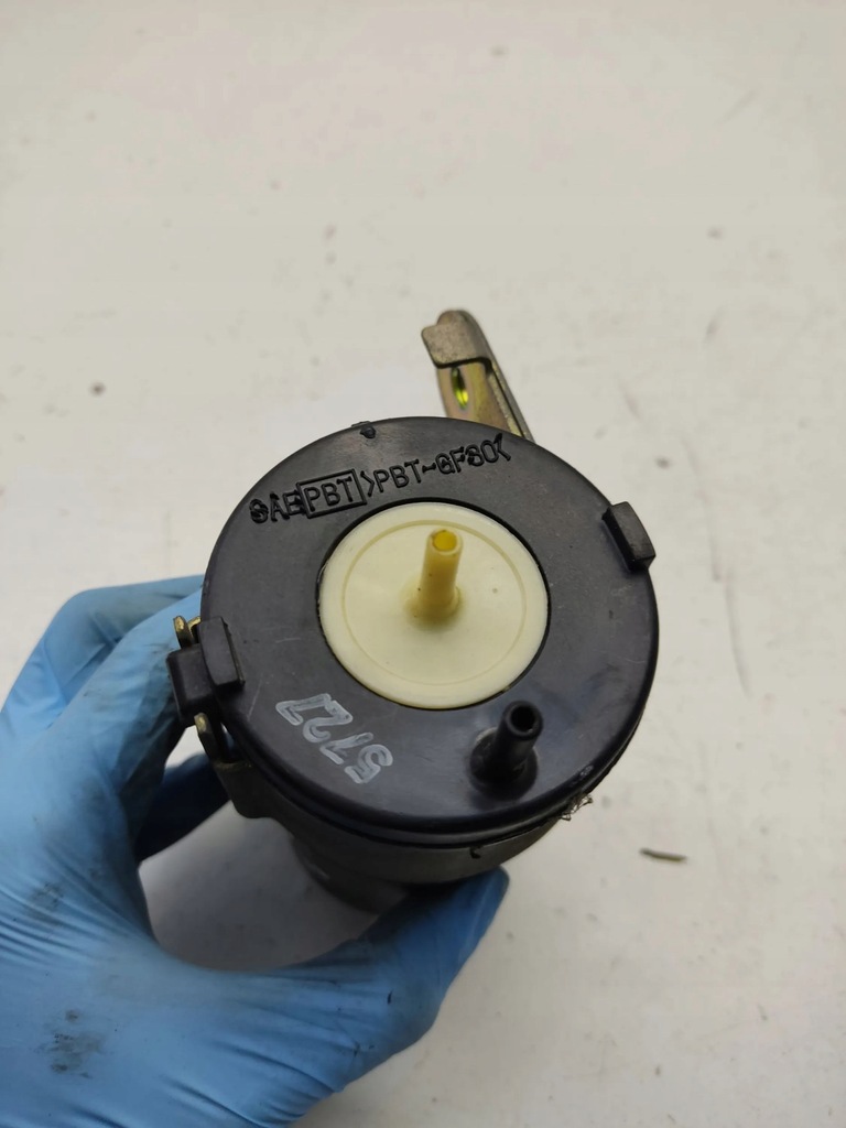 фото №5, Nissan murano z50 2007 бак вакуумa