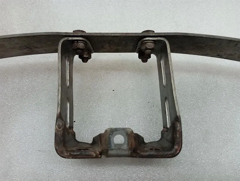 Кронштейн держатель ferrari 360 f131 185468 кронштейн держатель выхлоп с Разборки