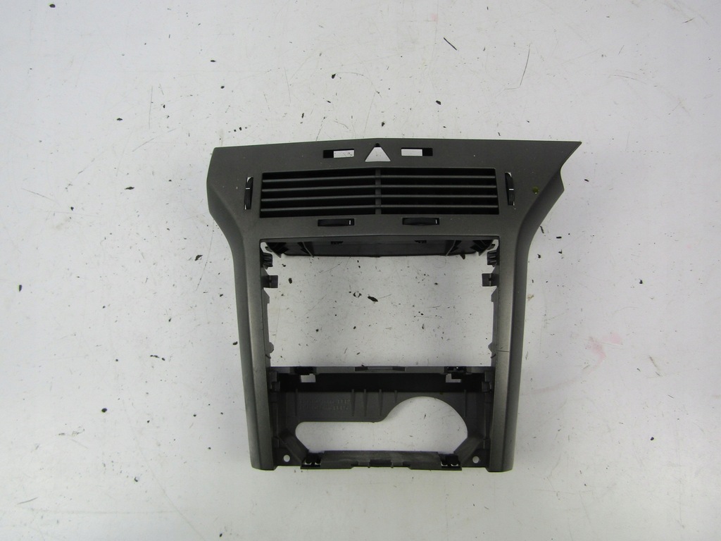 фото №1, Opel astra h рамка радио навигации 04-06 kombi 13141091 13141085