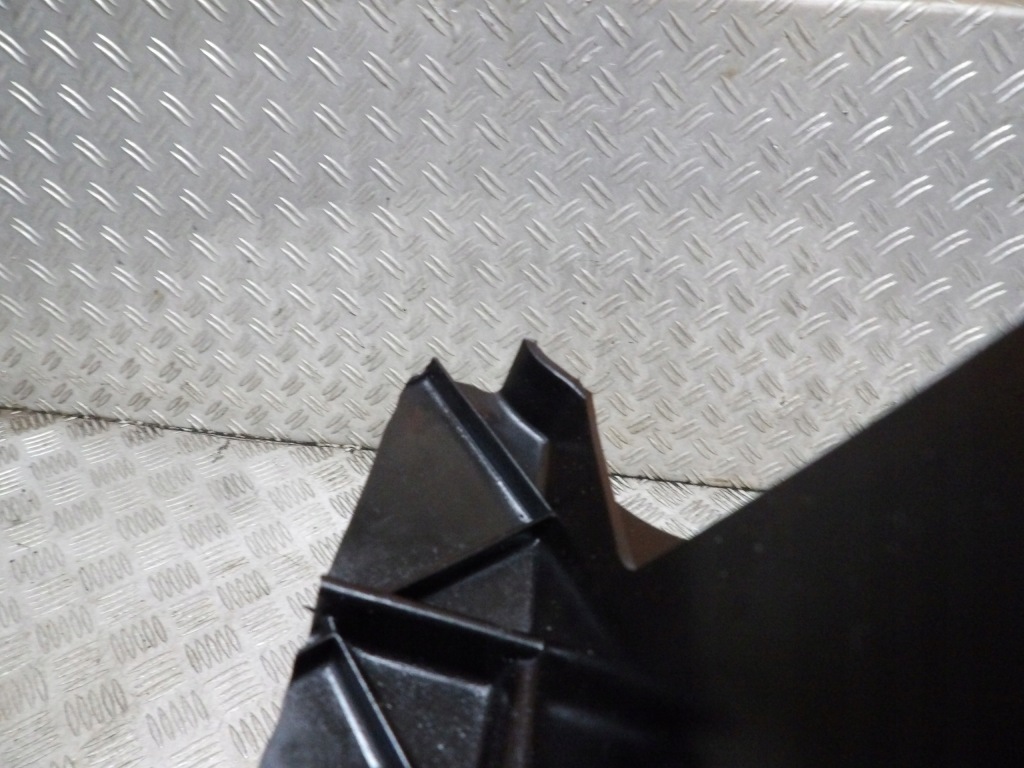 фото №7, Jeep cherokee kj основание аккумулятор 02-07 r.