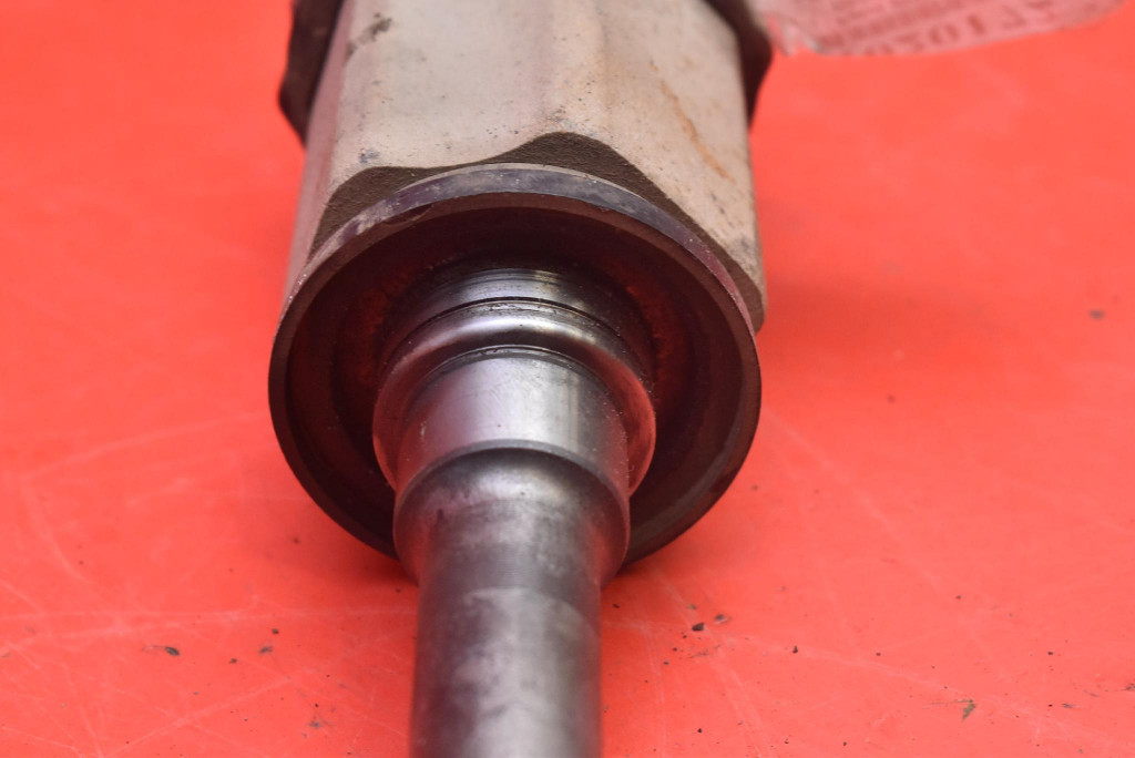 Привідний вал права перед механічна коробка передач 7591682 bmw x1 e84 2.0 d 184 km xdrive 12-15 в Україні