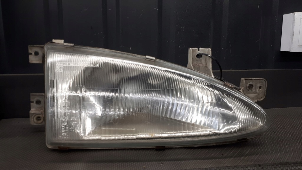 фото №1, Фара правый hyundai accent 97