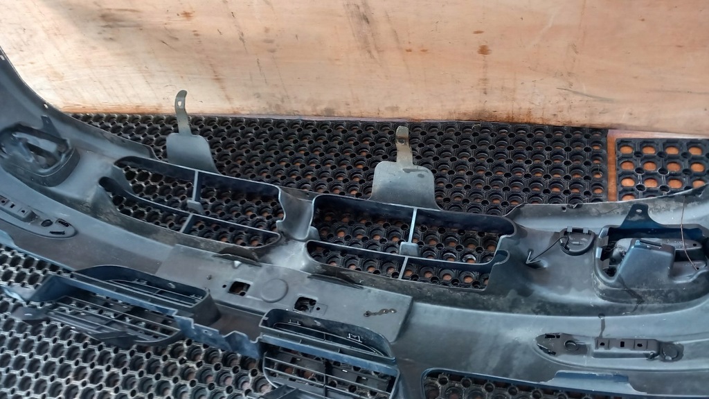 фото №10, Nissan almera n16 бампер перед z01k